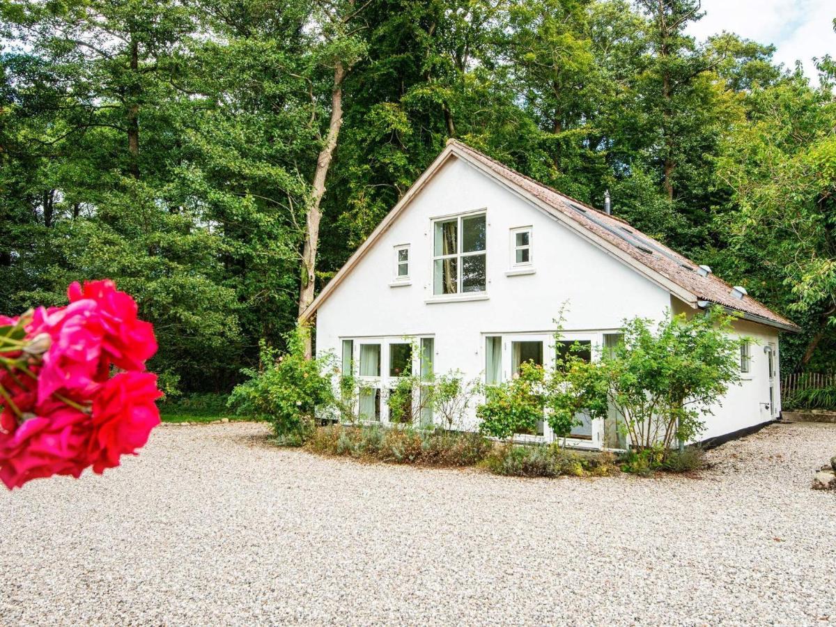 Holiday Home Varnaeshoved Обенро Екстериор снимка